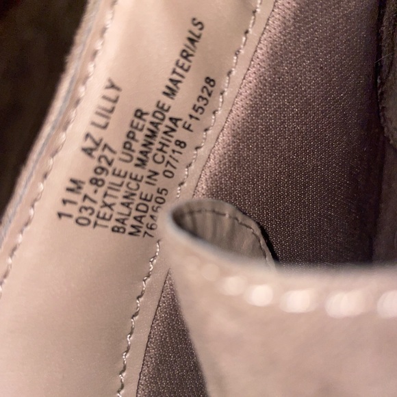 Tan Winter Wedge - Picture 4 of 4